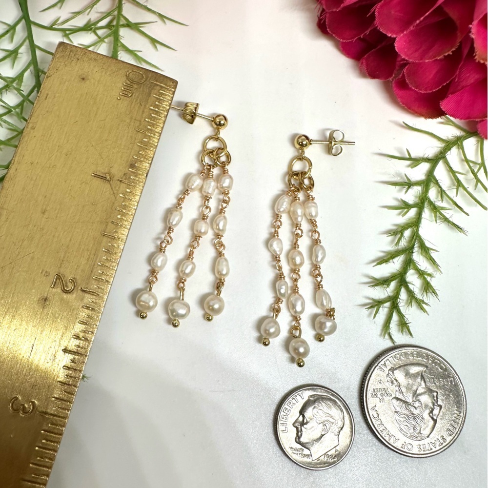 NEW⚜️Freshwater Pearl Chandelier Earrings - Picture 5 of 5
